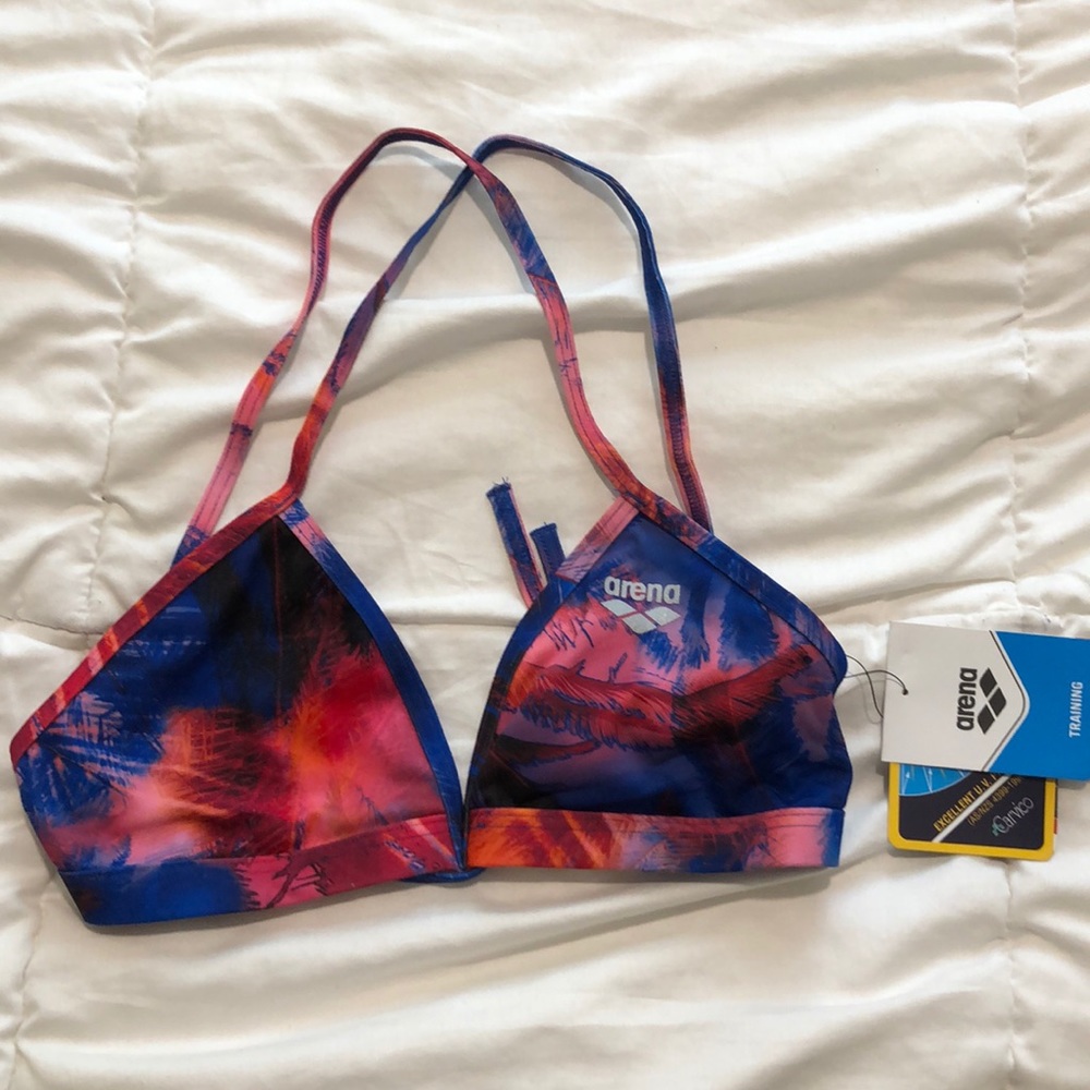 Arena Training Swim Top. Turquoise Multicolor